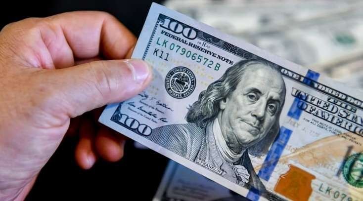 Dollar alıb-satanlara vacib xəbər – Limit var! Dollar alıb-satanlara vacib xəbər – Limit var!