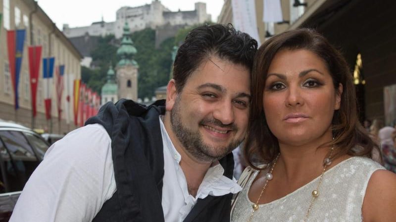 "3 aya 38 milyon avro qazanıblar" - Yusif Eyvazov teatr və keçmiş xanımından danışdı