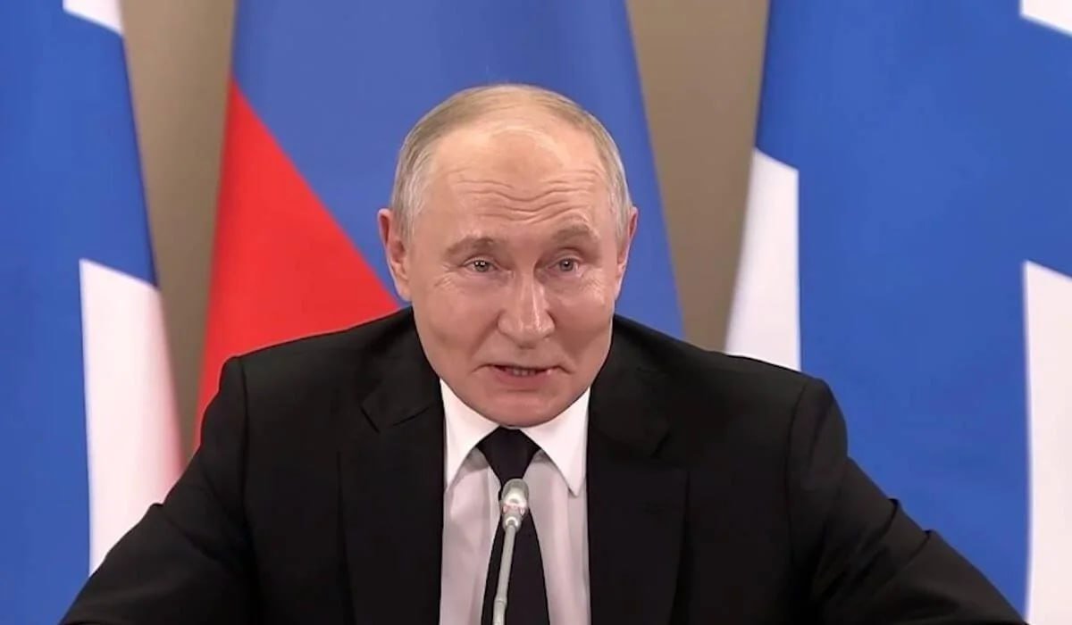 Putin iki ölkə liderinə 90 dəqiqə tarix dərsi keçib – Telefon zənginin DETALLARI Putin iki ölkə liderinə 90 dəqiqə tarix dərsi keçib – Telefon zənginin DETALLARI