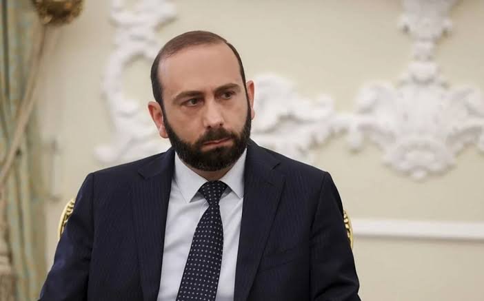 Mirzoyan: “Ermənistanın KTMT-də tamhüquqlu fəaliyyətə qayıtmaq niyyəti yoxdur” Mirzoyan: “Ermənistanın KTMT-də tamhüquqlu fəaliyyətə qayıtmaq niyyəti yoxdur”