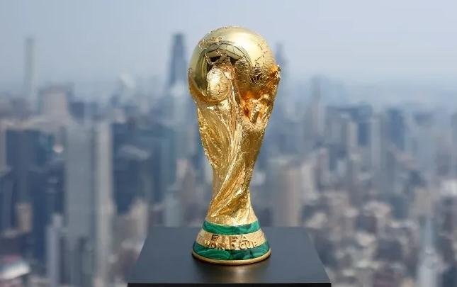 FİFA mundial biletlərindən milyardlar QAZANDI
