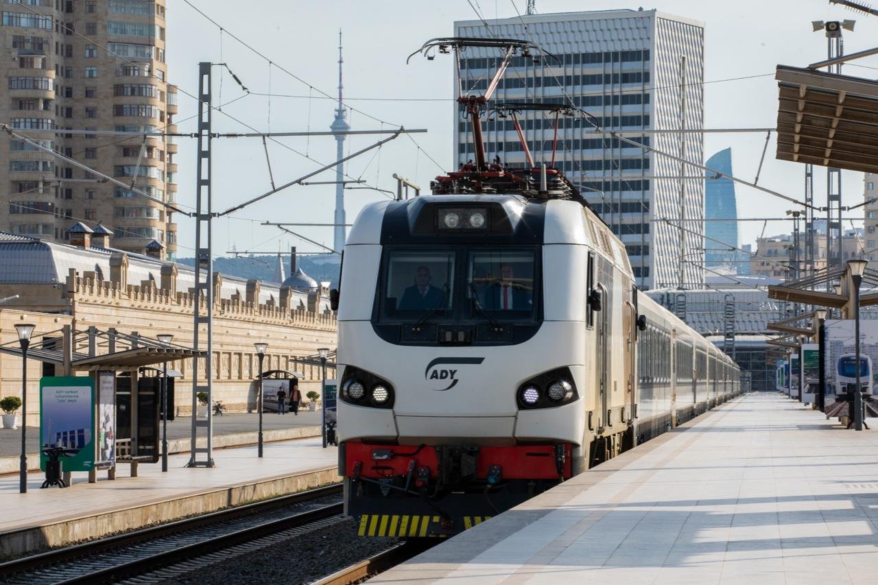 Qatarla Tbilisiyə getmək istəyənlərin nəzərinə – Video 