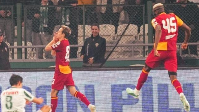 “Qalatasaray”dan darmadağın
