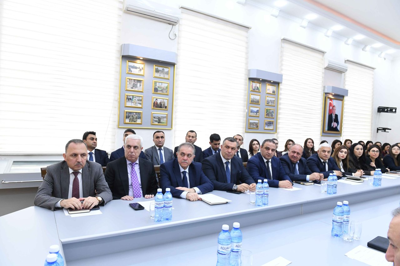 YAP-ın vııı Qurultayından irəli gələn vəzifələrə dair geniş müşavirə keçirilib – Foto - foto 5