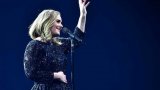 Adele Olimpiadaya görə konsertini yarımçıq kəsdi