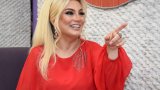 "Rühəngiz bir oturuma bütöv çörəyi yeyir"