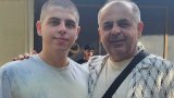 Oğlunu hərbi xidmətə yola saldı –Foto