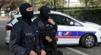 Fransada iki polis vəhşicəsinə döyüldü