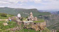 Azərbaycan Zəngəzurda yeni əraziləri geri alır - Qazaxıstanda yaşayan erməni yazdı
