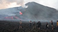 İnsanlar vulkandan sakitləşməyi və kül tullamamağı xahiş edirlər - VİDEO