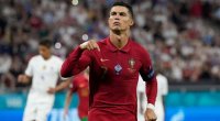 Məşhur azərbaycanlı futbolçu Ronaldonu təbrik etdi 