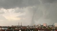 Çexiyada dəhşətli TORNADO – 32 min insan işıqsız qaldı – ANBAAN VİDEO