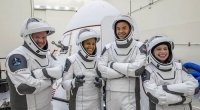 SpaceX heç bir astronavtın iştirakı olmadan 4 nəfər turisti kosmosa göndərdi - VİDEO