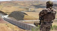Türkiyə İranla sərhədə hərbi texnika topladı