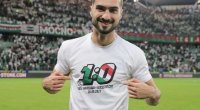 Emrelinin köynəyi Polşada satışa çıxarıldı - FOTO  