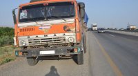 Minik avtomobili “KamAZ”-la toqquşdu – 21 yaşlı qız yaralandı