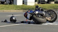 Bakıda 20 yaşlı motosikletçini avtomobil vurdu
