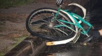 “QAZ 24” 16 yaşlı velosipedçini vurdu - Vəziyyəti ağırdı