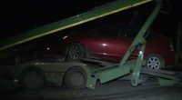 Bakı-Qazax yolunda avtomobil daşıyan yük maşını qəzaya düşdü