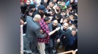 Park Bulvarda izdiham: Bloger Hüseyn Həsənov kütləni sakitləşdirməyə çalışdı – VİDEO