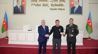 Şəhid ailələrinə və Vətən müharibəsi iştirakçılarına medallar təqdim edildi - FOTO