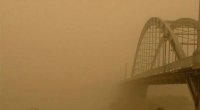 Tozlu hava Tehranda tətilə səbəb oldu