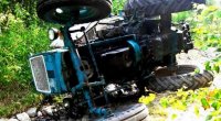Biləsuvarda traktor aşdı – Bir nəfər öldü