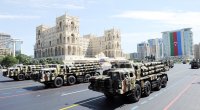 Azərbaycan hərbi texnika, silah-sursatlar alır - Kontraktlar imzalanıb