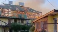 Zelenski bombalanan kəndin görüntülərini paylaşdı - VİDEO 