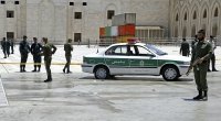 Tehranda FACİƏ - Polis etirazçılara atəş açdı - VİDEO