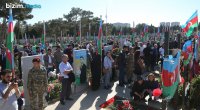 Azərbaycan şəhidlərini yad edir – FOTOREPORTAJ  