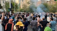 İranda etirazçılara gözyaşardıcı qaz atıldı - VİDEO 