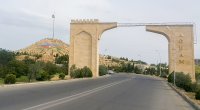 Bir qrup ağdamlı yeni ili şəhidlər xiyabanında qarşılayıb - FOTO