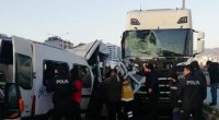 Bakı-Quba yolunda avtobus yük maşınına çırpılıb, 15 yaralı var - FOTO/YENİLƏNİB