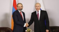 Putin Paşinyanla Laçın yolundakı vəziyyəti müzakirə edib