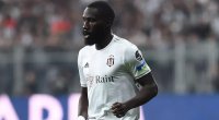 “Beşiktaş” “Vest Hem”in müdafiəçisinin transfer hüququnu ALDI 