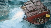 Hind okeanında Çin gəmisi batdı - 39 nəfər itkin düşdü