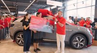 “Kontakt”ın “Şeş-qoşa” kampaniyasında birinci elektromobil uduldu - VİDEO