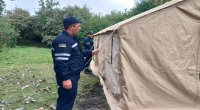 Yağışdan evi yararsız vəziyyətə düşən şəxsə müvəqqəti çadır quruldu - FOTO