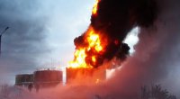 İranda neft emalı zavodunda YANĞIN - VIİDEO