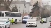 Bakıda sərnişin avtobusu ağaca çırpıldı – VİDEO  