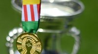 UEFA qızıl medalları və kuboku nümayiş etdirdi - FOTO