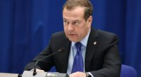 Medvedev: ABŞ Rusiyaya qarşı proksi deyil, əsl müharibə aparır