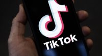 Restoran rəhbəri “TikTok”da canlı açan ofisiantı DÖYDÜ