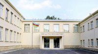 Məktəbdə gözətçinin meyiti TAPILDI