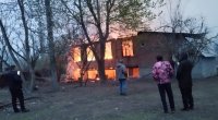 Ucarda 4 otaqlı ev YANDI - FOTO