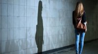 Xırdalanda gənc qız itkin düşdü - FOTO