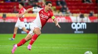Cinsi zorakılıqda ittiham olunan futbolçu İranda OYNAYACAQ