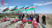 Şəhid Bəxtiyar Quliyev 32 il sonra dəfn edildiyi qəbiristanlıqda anıldı - FOTO