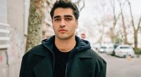 Əsgərlikdən öncə saçını kəsdirdi - FOTO